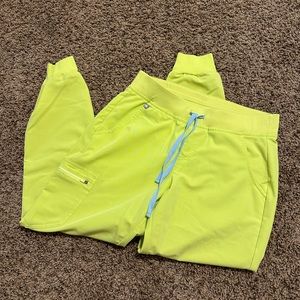 Citrine Figs Zamora Joggers - Size Medium